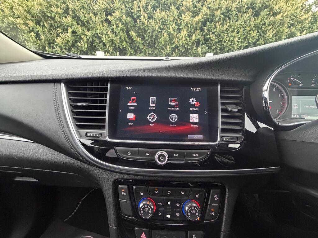 2017 Vauxhall Mokka X thumbnail 28