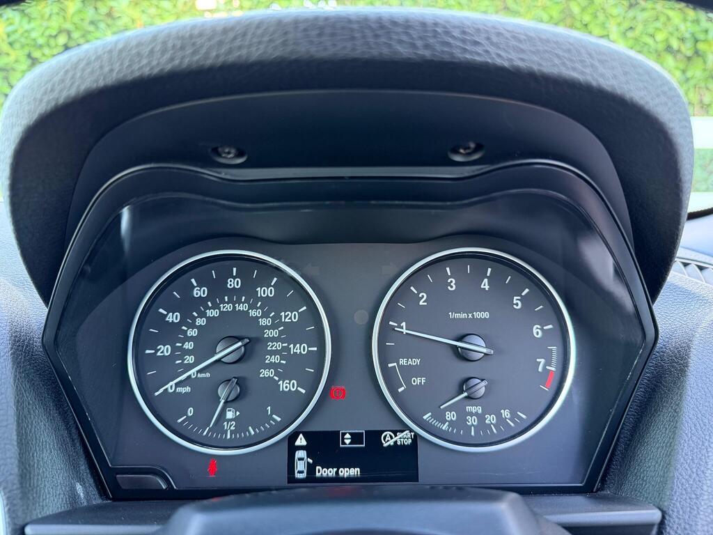 2015 BMW 2 Series thumbnail 30