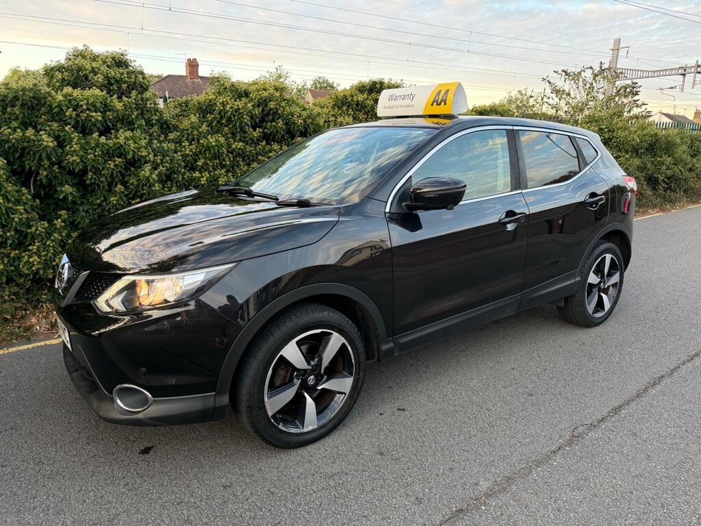 Nissan Qashqai SUV 1.2 DIG-T N-Connecta 2WD Euro 6 (s/s) 5dr