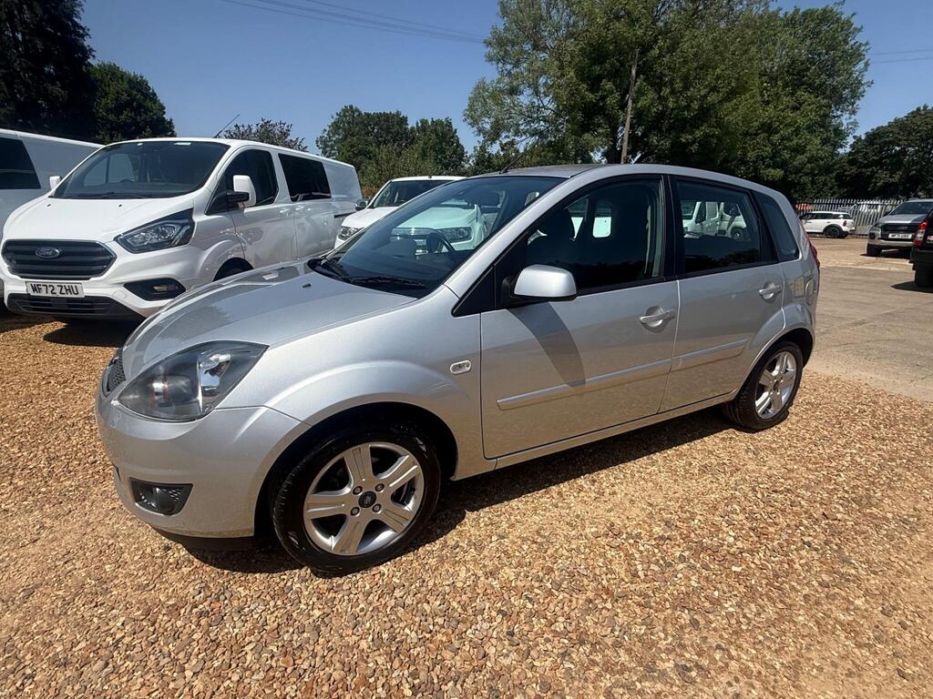 Ford Fiesta Hatchback 1.25 Zetec Climate 5dr