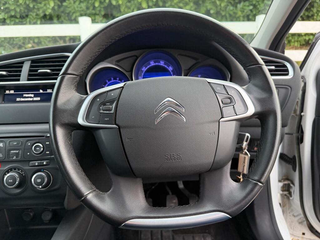 2013 Citroen C4 thumbnail 32