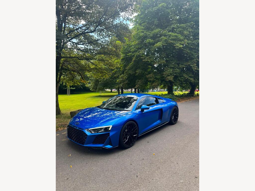 Audi R8