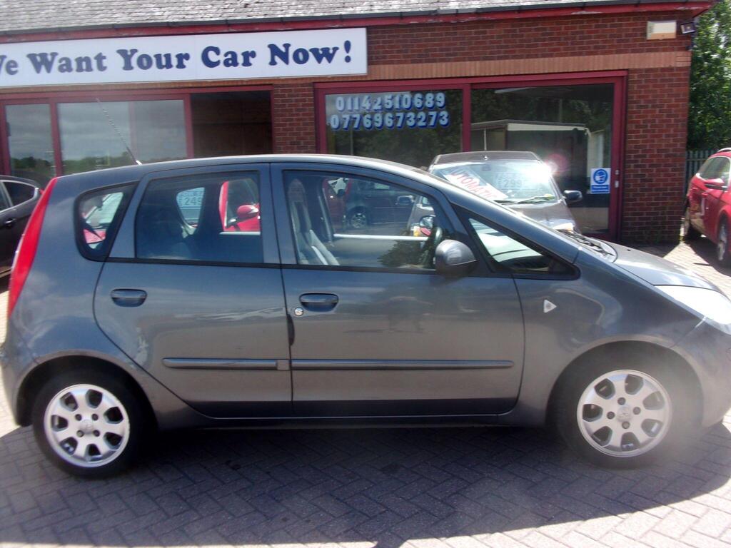 Mitsubishi Colt Hatchback 1.3 CZ2 AMT 5dr
