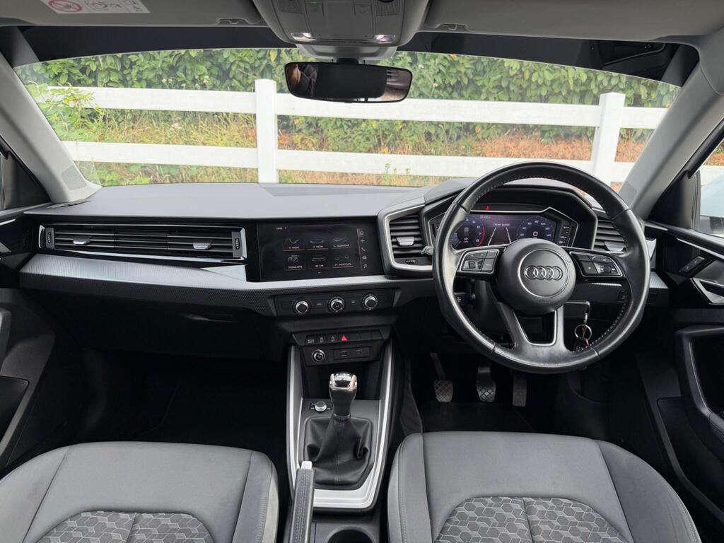 2019 Audi A1 thumbnail 16