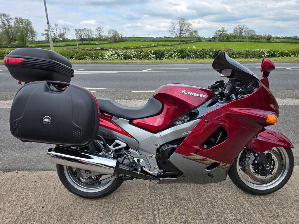 Kawasaki ZZR1100 Tourer 1100 D6