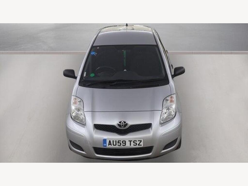 2009 Toyota Yaris thumbnail 2