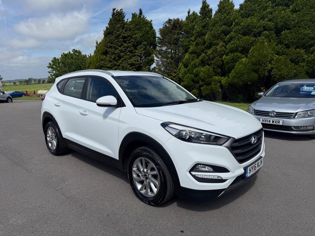 Hyundai TUCSON SUV 1.7 CRDi Blue Drive SE Nav Euro 6 (s/s) 5dr
