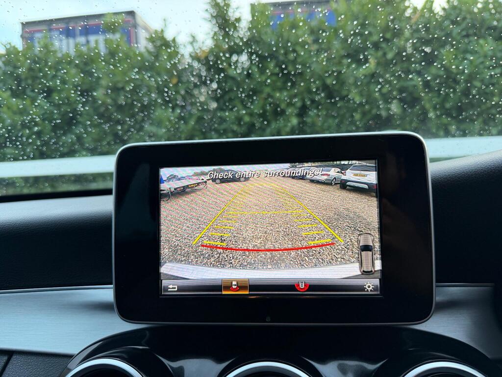 Mercedes-Benz C Class 2.1 C220d Sport G-Tronic+ Euro 6 (s/s) 5dr thumbnail 29