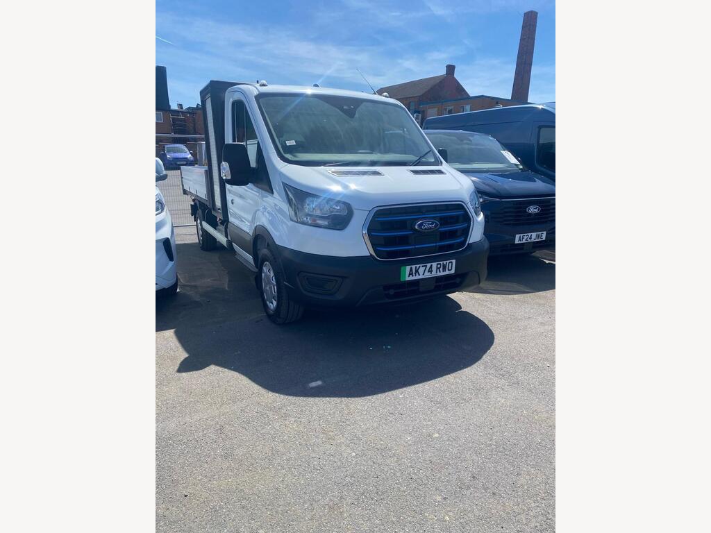 Ford E-Transit Chassis Cab 350 68kWh Leader Auto RWD L3 2dr