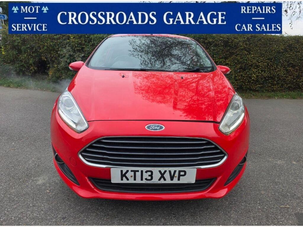Ford Fiesta Hatchback 1.0T EcoBoost Titanium Euro 5 (s/s) 5dr
