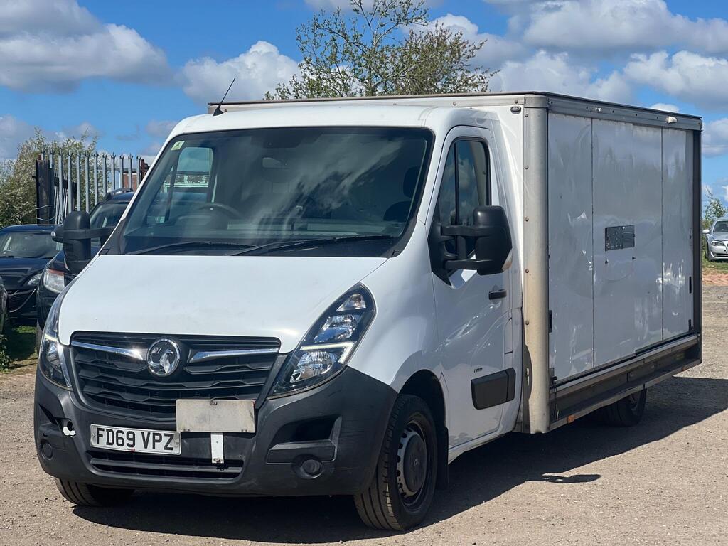 Vauxhall Movano