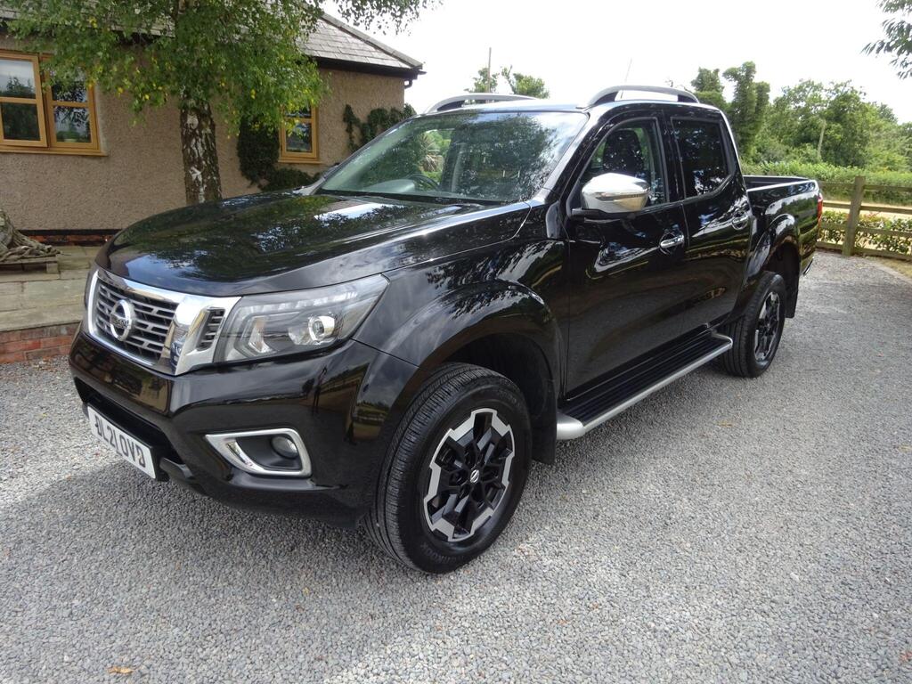 Nissan Navara Pickup 2.3 dCi Tekna Auto 4WD Euro 6 4dr