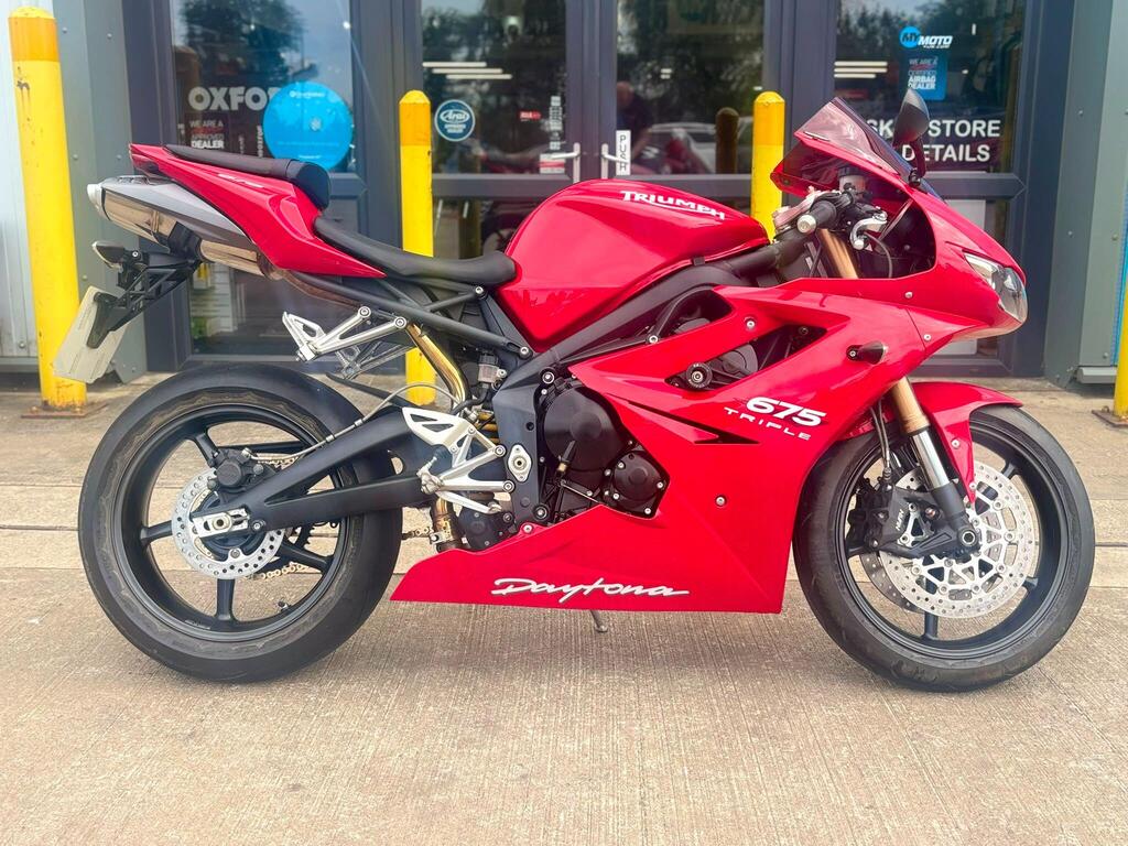 Triumph Daytona 675