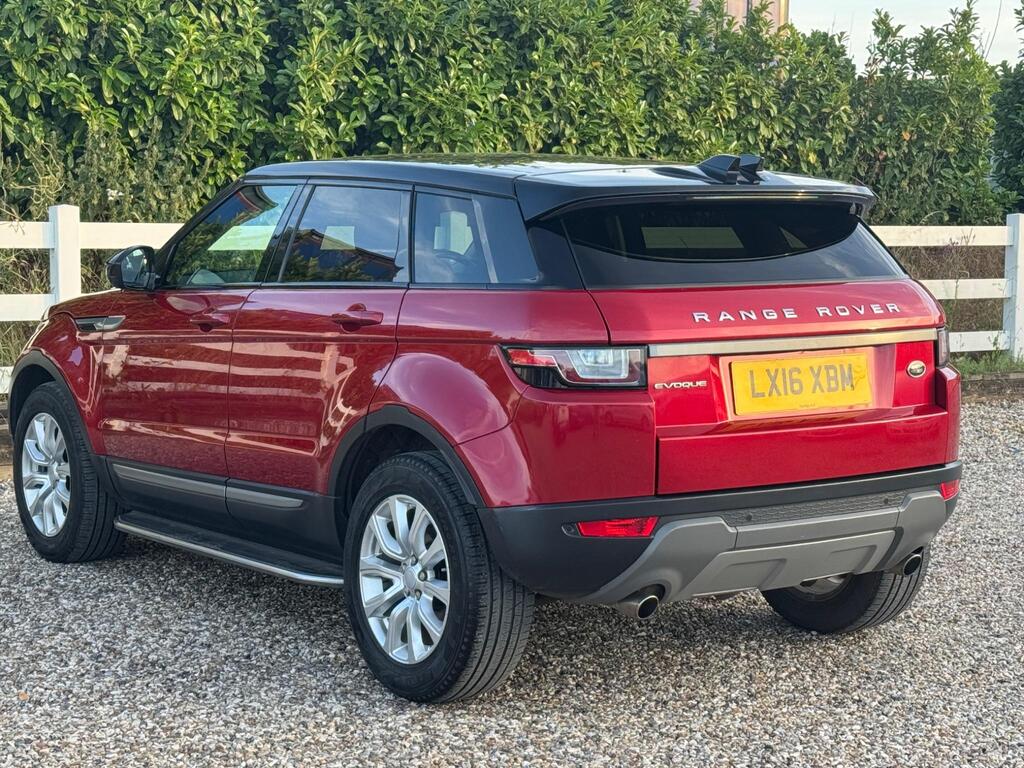 Land Rover Range Rover Evoque 2.0 TD4 SE Auto 4WD Euro 6 (s/s) 5dr thumbnail 28