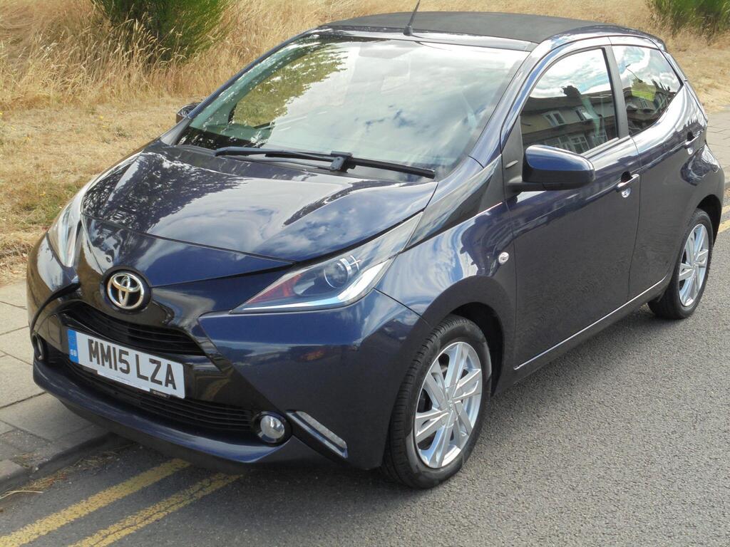 Toyota AYGO Hatchback 1.0 VVT-i x-pression x-wave Euro 5 5dr Euro 5