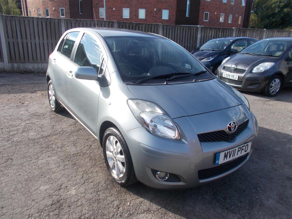 Toyota Yaris Hatchback 1.33 Dual VVT-i T Spirit Euro 5 (s/s) 5dr