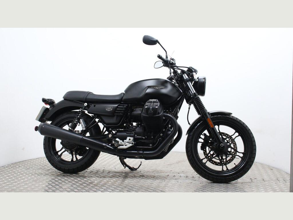 Moto Guzzi V7