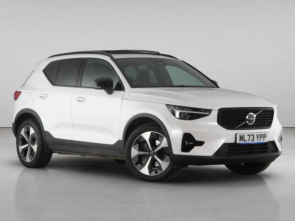 2023 Volvo XC40