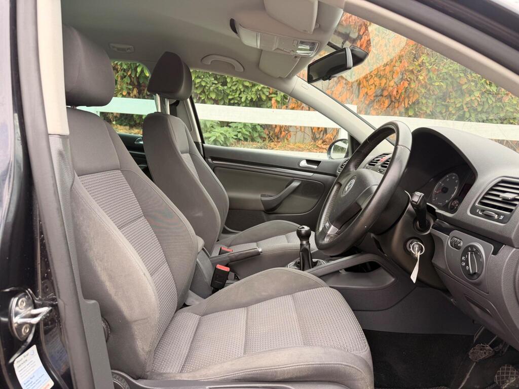 2007 Volkswagen Golf thumbnail 23