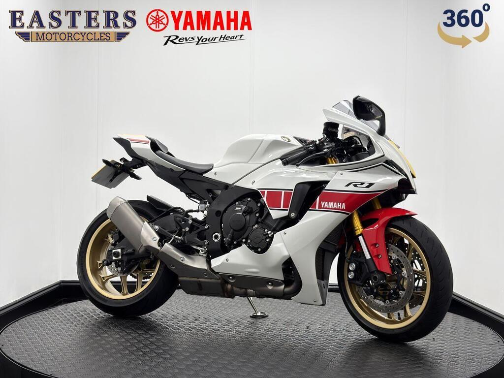 Yamaha R1
