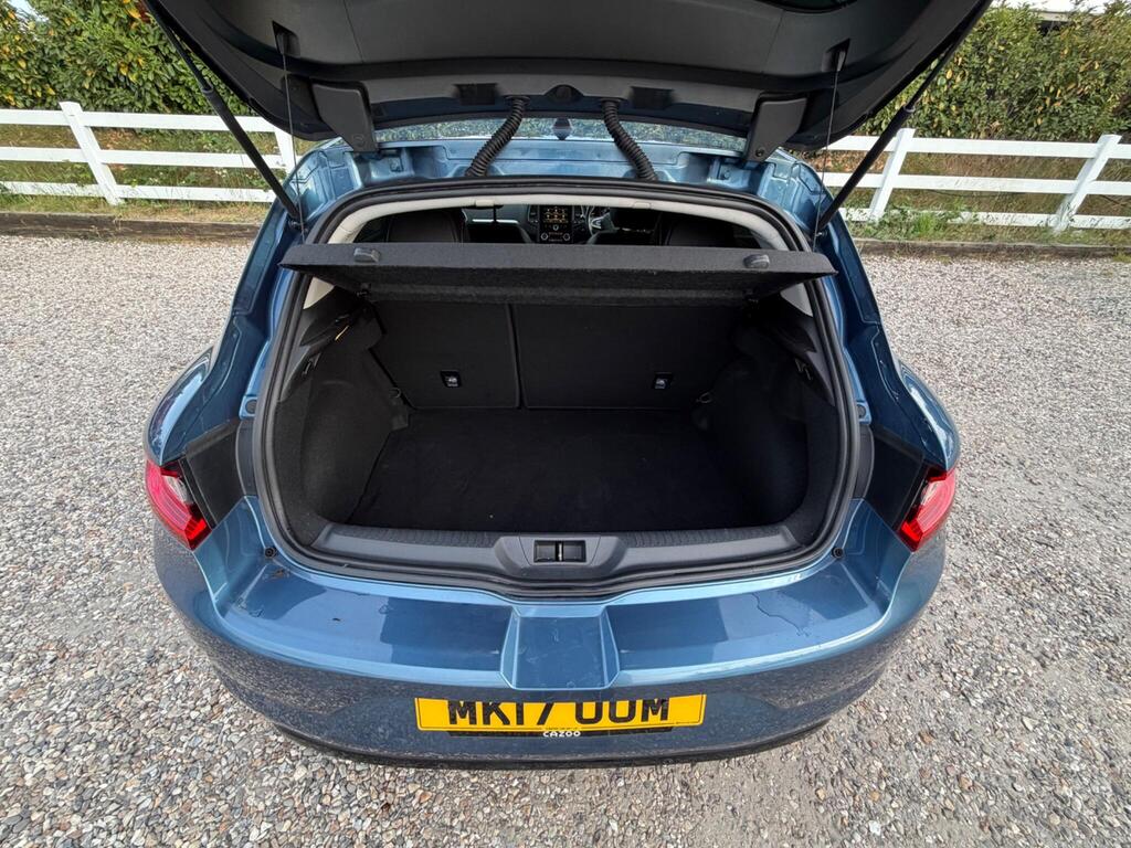 2016 Renault Megane thumbnail 27