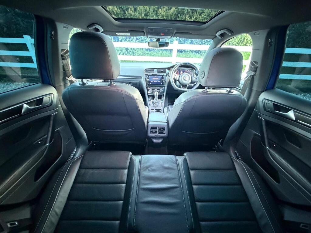 2019 Volkswagen Golf thumbnail 29