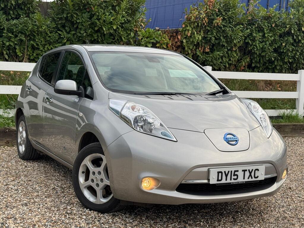 Nissan Leaf 24kWh Acenta Auto 5dr