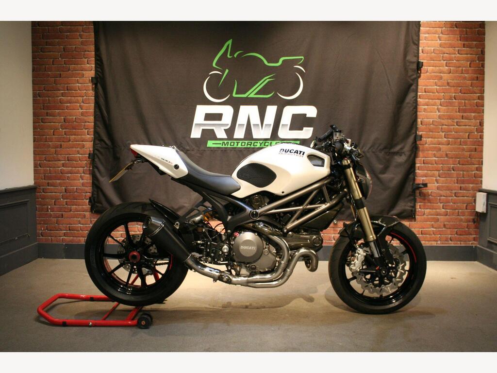 Ducati Monster 1100