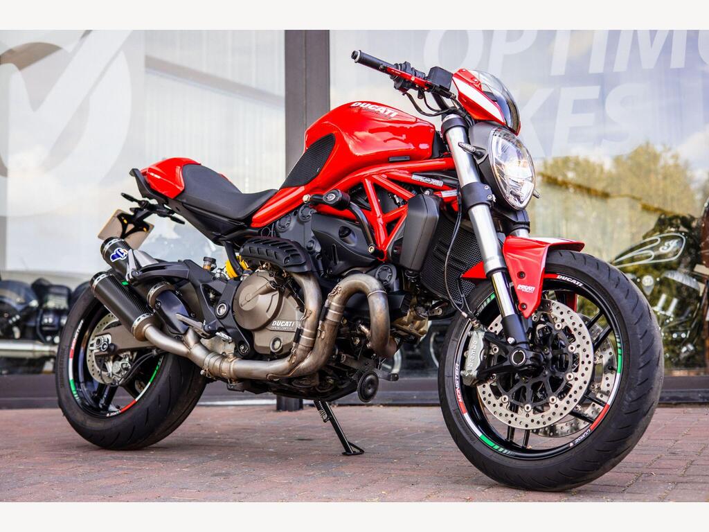 Ducati Monster 821