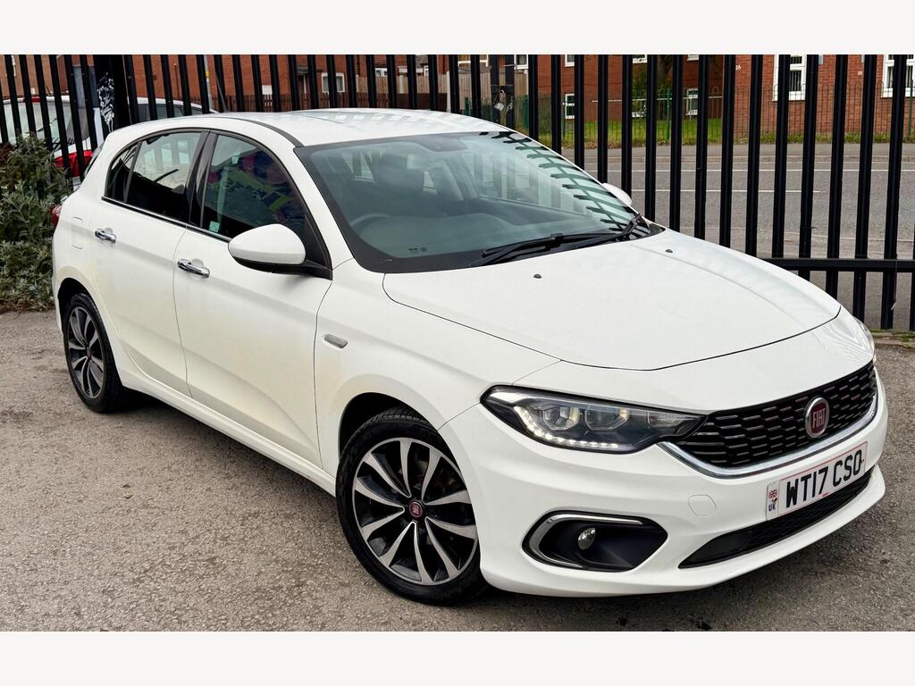 Fiat Tipo Hatchback 1.4 MPI Lounge Euro 6 5dr