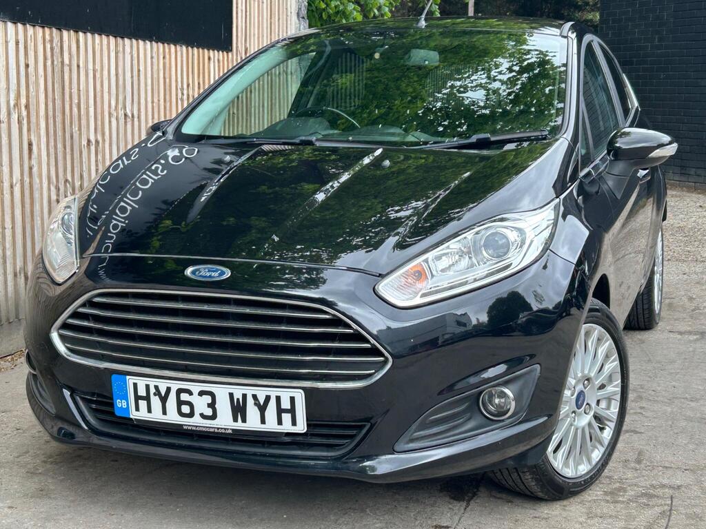 Ford Fiesta Hatchback 1.6 Titanium Powershift Euro 5 5dr