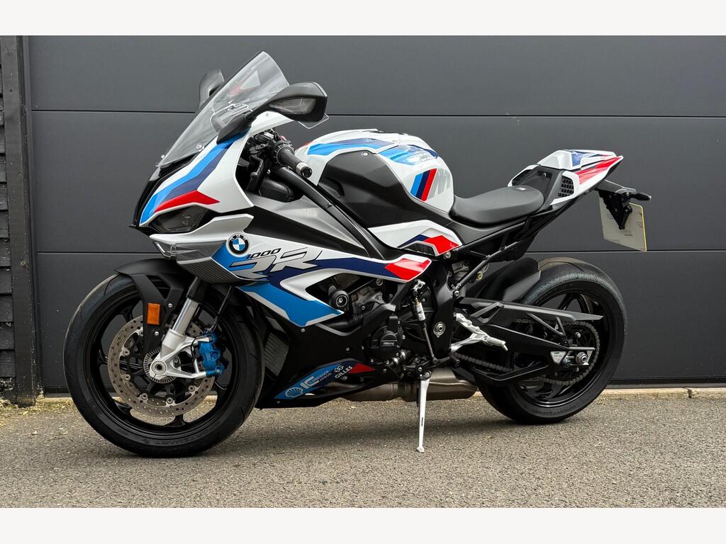 BMW M 1000 RR