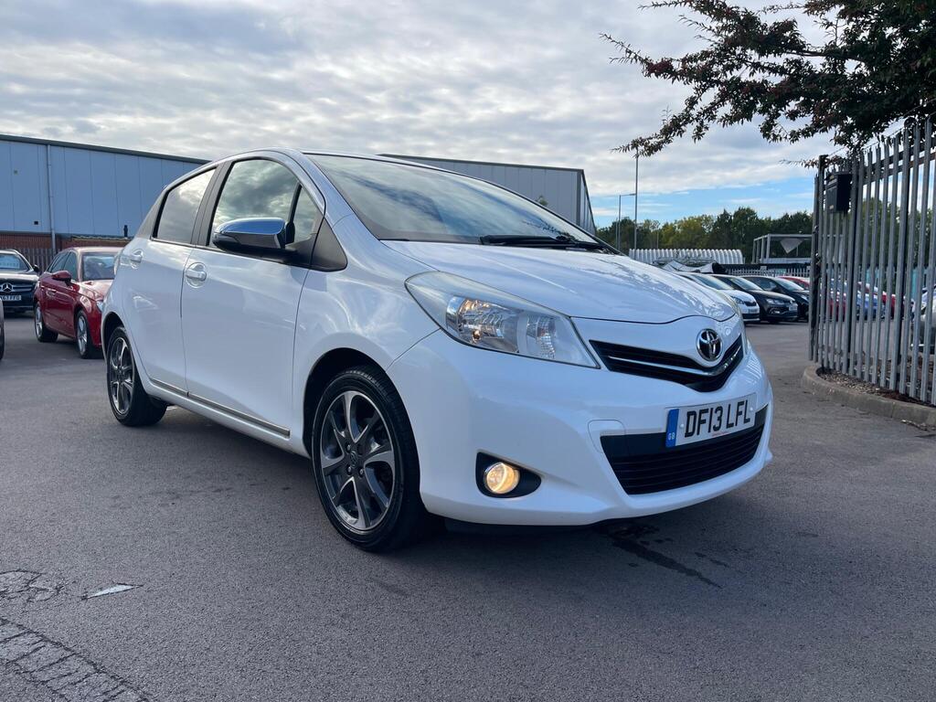 Toyota Yaris Hatchback 1.33 Dual VVT-i Trend Euro 5 5dr