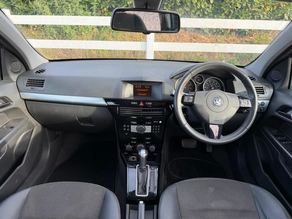 2009 Vauxhall Astra thumbnail 2
