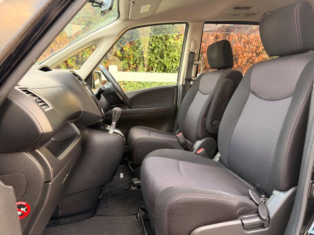2013 Nissan Serena thumbnail 47