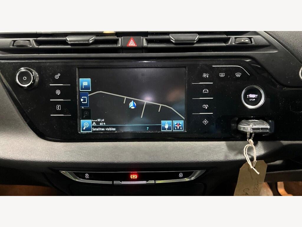 2015 Citroen Grand C4 Picasso thumbnail 9