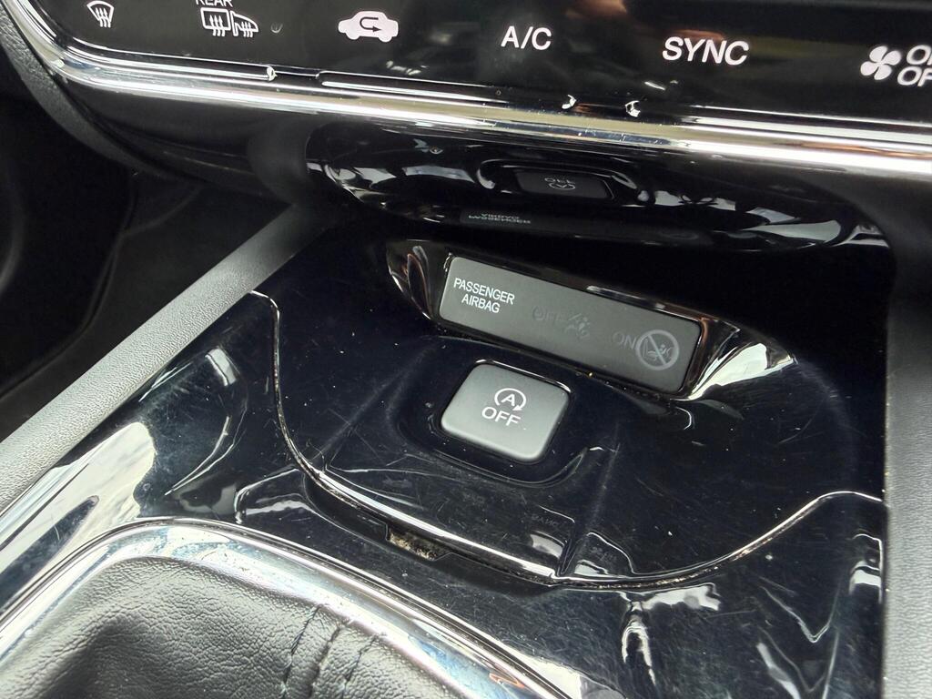 2016 Honda HR-V thumbnail 25