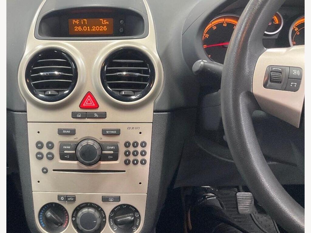 2007 Vauxhall Corsa thumbnail 3