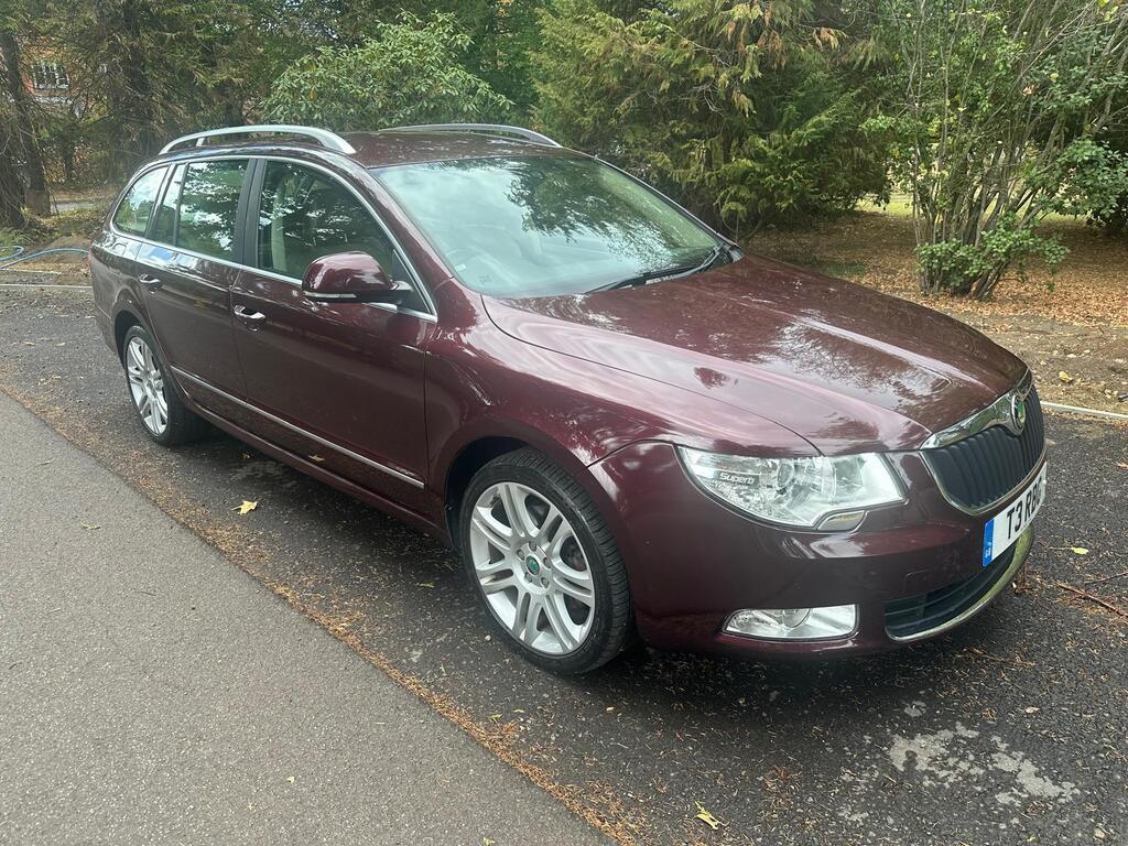 Skoda Superb Estate 2.0 TFSI Elegance DSG Euro 5 5dr