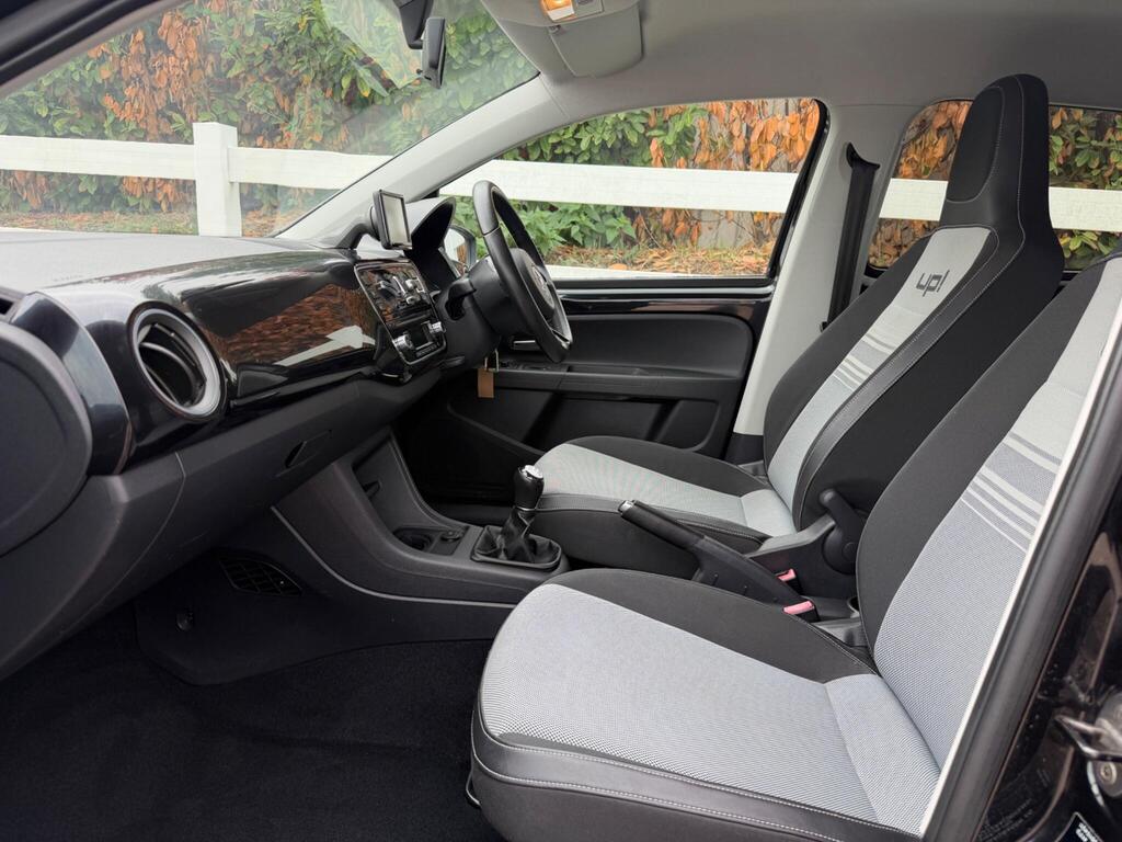 2012 Volkswagen up! thumbnail 34