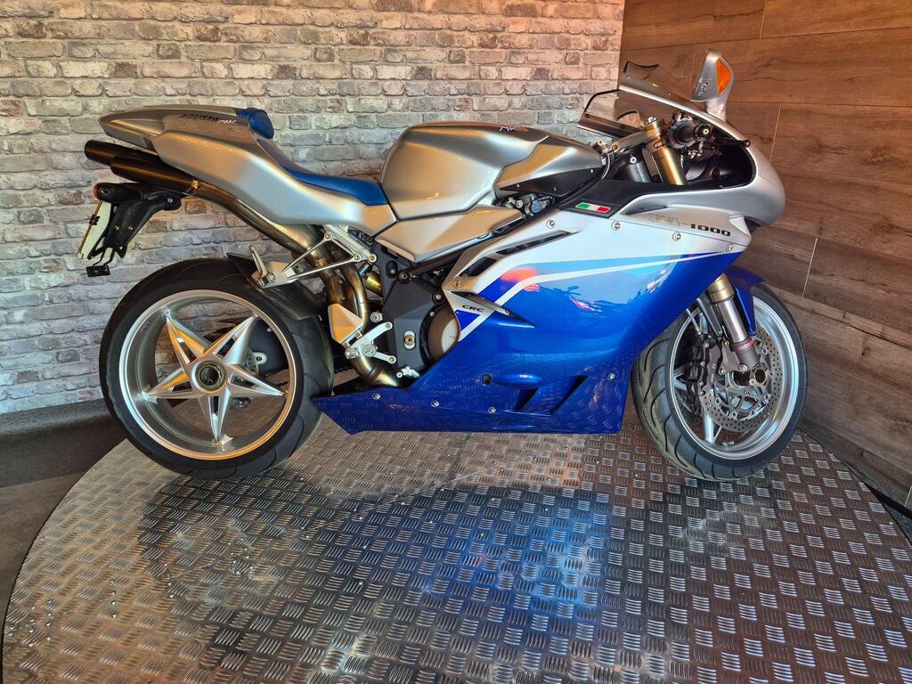 MV Agusta F4 1000 Super Sports 1000