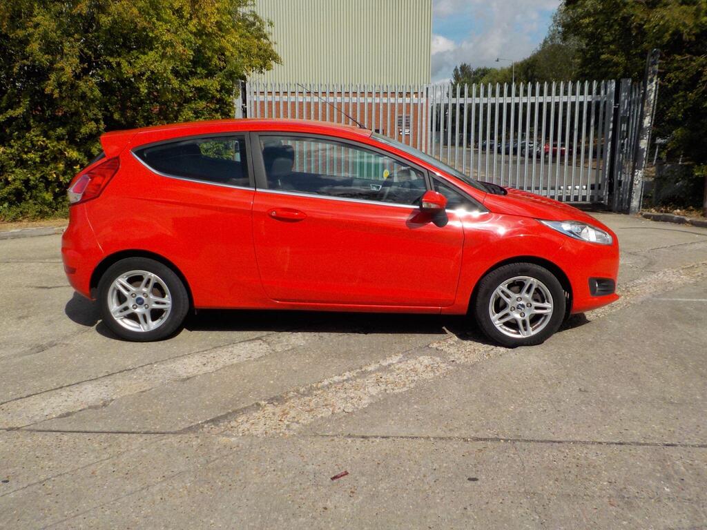 Ford Fiesta Hatchback 1.25 Zetec Euro 5 3dr