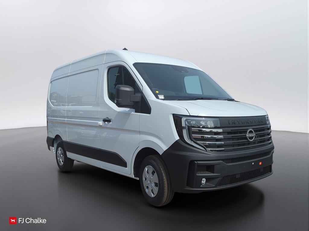 Nissan Interstar