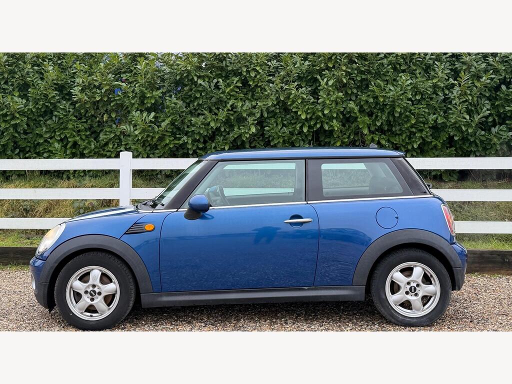 2007 MINI Hatch thumbnail 9