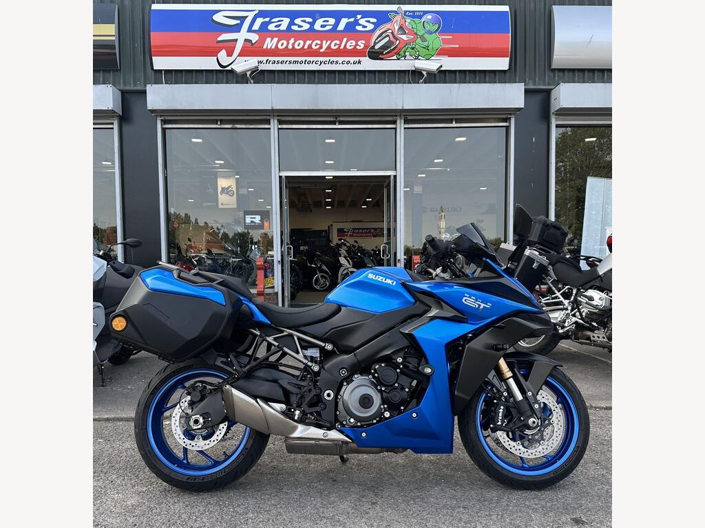 Suzuki GSX-S1000GT+