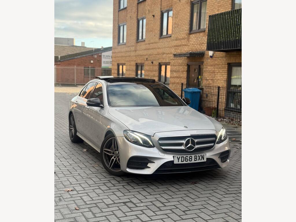 Mercedes-Benz E Class Saloon 2.0 E220d AMG Line (Premium) G-Tronic+ Euro 6 (s/s) 4dr