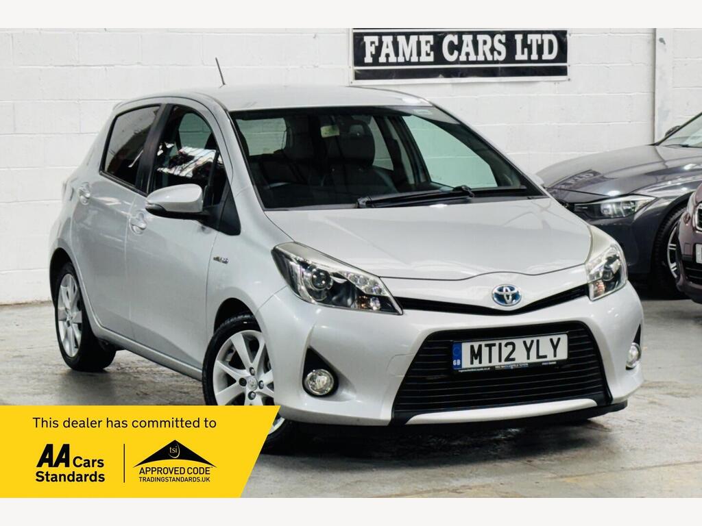 Toyota Yaris Hatchback 1.5 VVT-h T Spirit CVT Euro 5 5dr