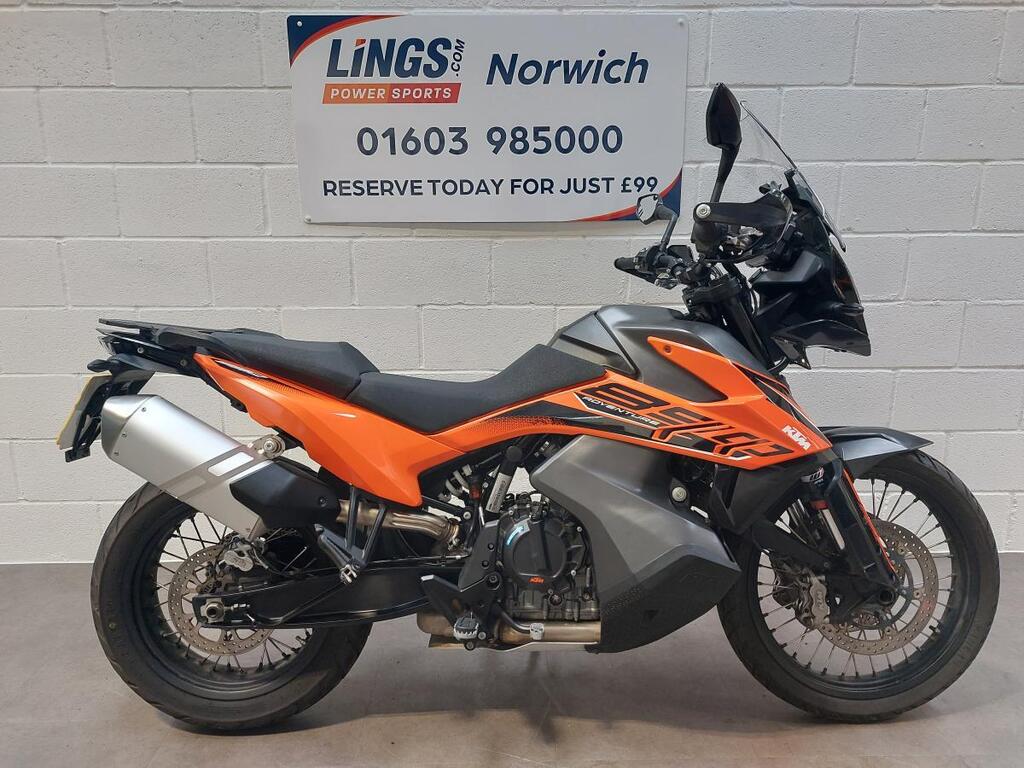 KTM 890 Adventure