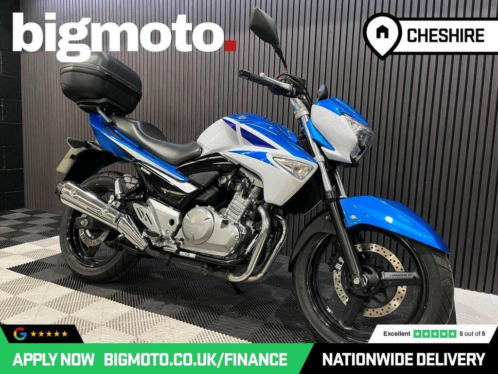 Suzuki Inazuma 250