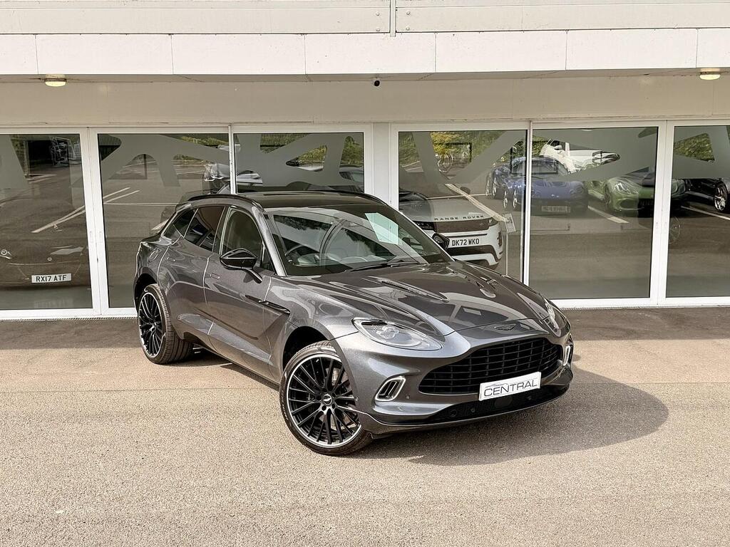 Aston Martin DBX